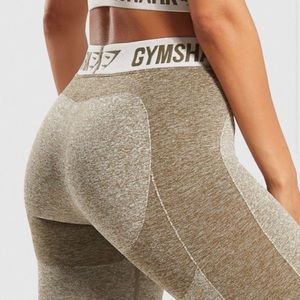 Gymshark Flex - KHAKI LEGGINGS ONLY